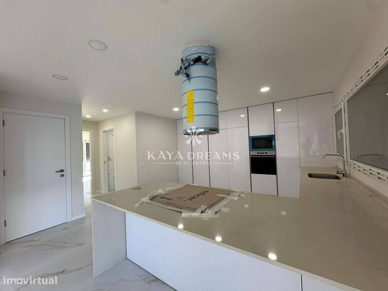 Moradia T5 com Piscina - Nova a estrear em Torres Vedras-6