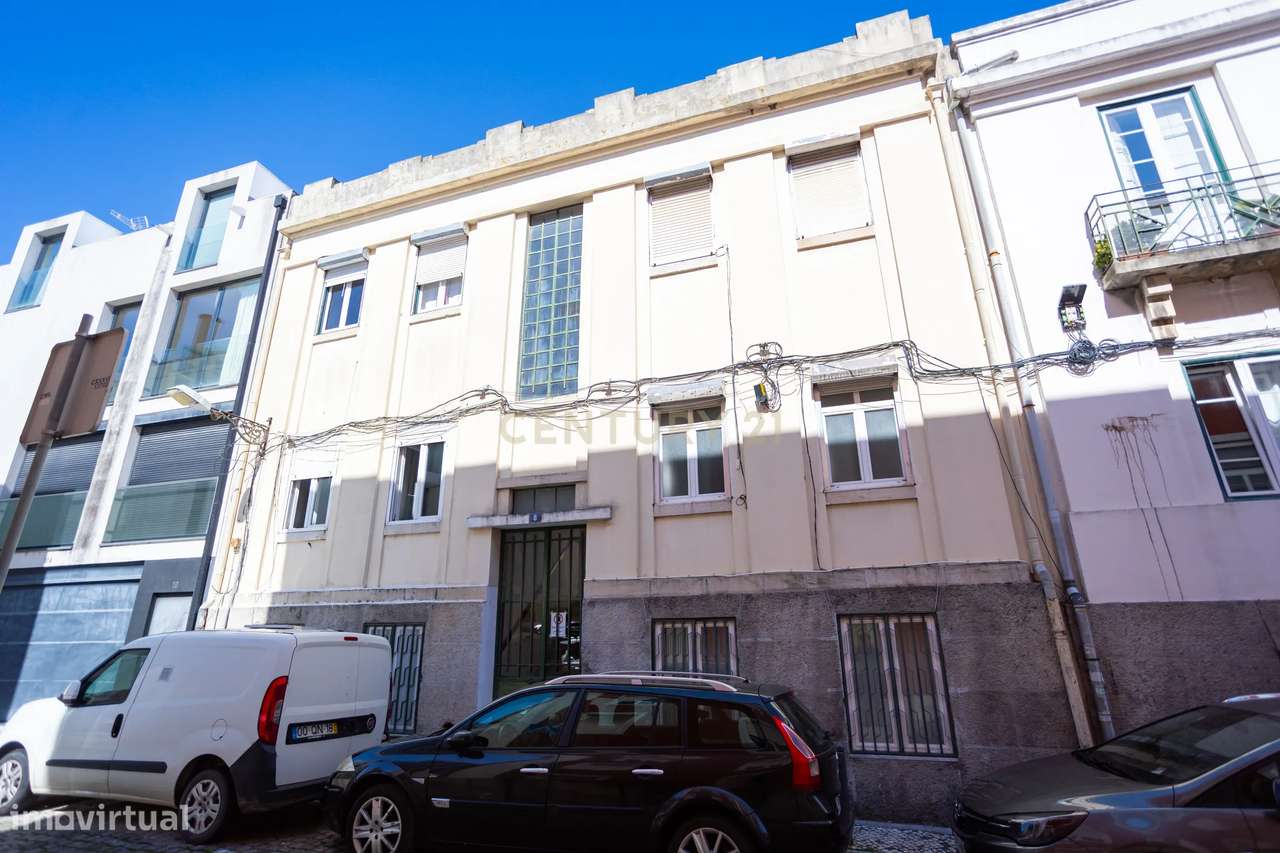 Apartamento T1+1 com logradouro a venda em Campo de Ourique!-18