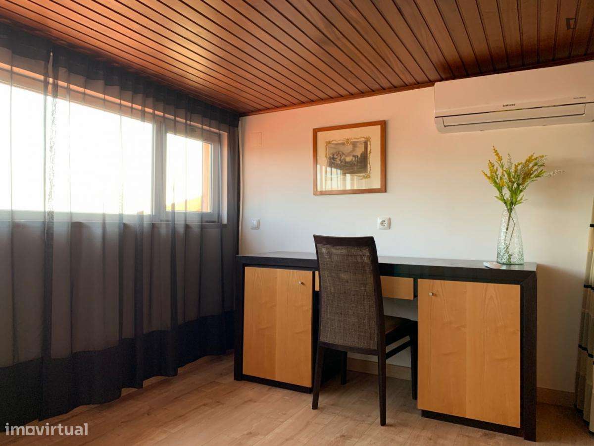 Estúdio - localizado em Lisbon - Grande imagem: 3/8