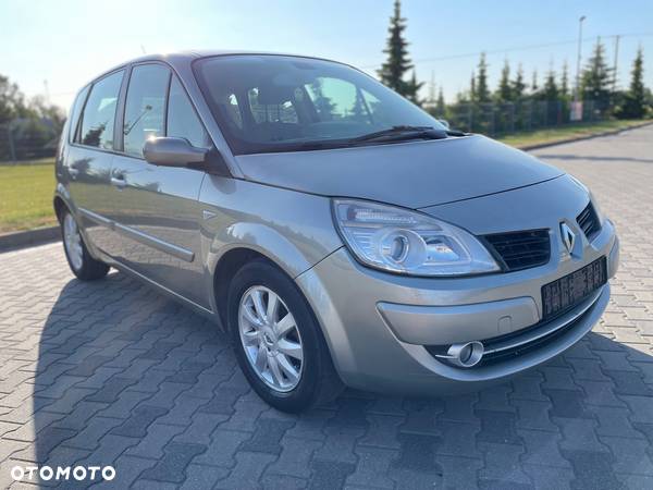 Renault Scenic - 9