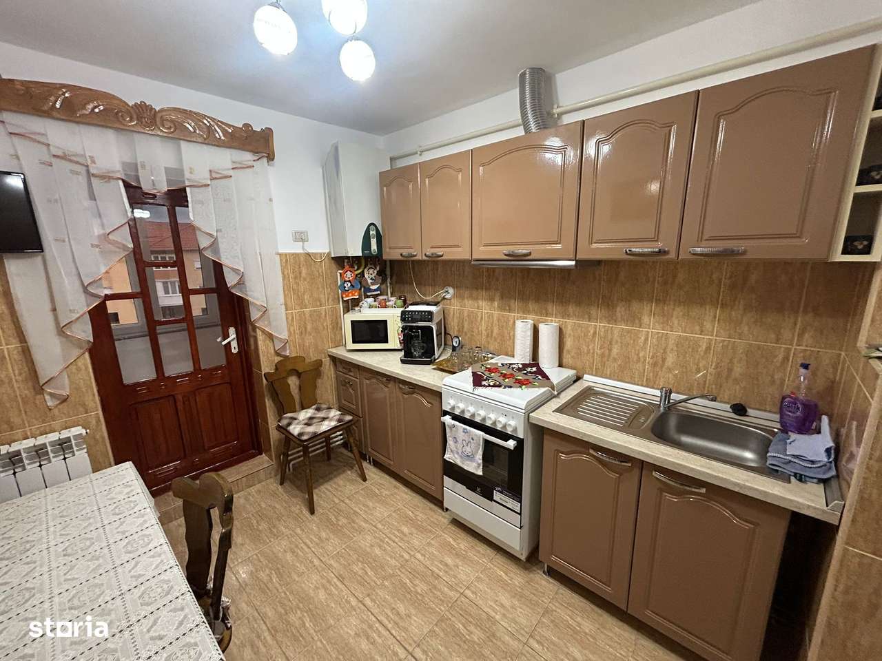 Apartament 2 camere, decomandat - Cugir-4