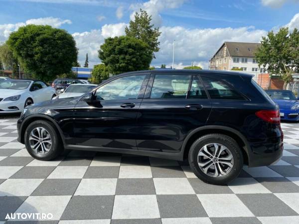 Mercedes-Benz GLC 220 d 4MATIC - 2