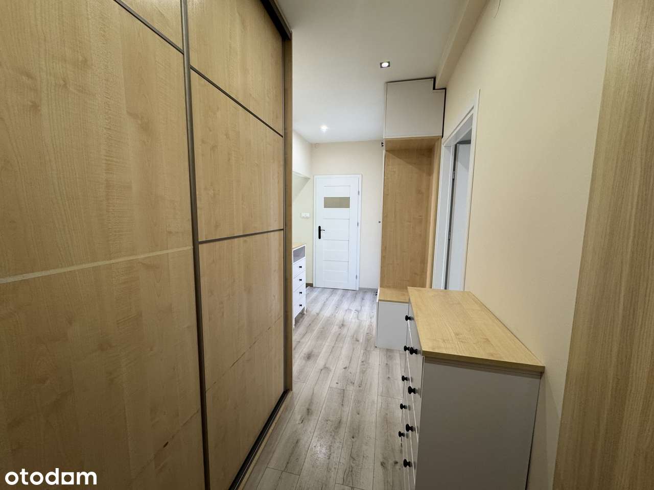 Gotowe do wprowadzenia I 53m I 2 pokoje w Centrum – II piętro!-7