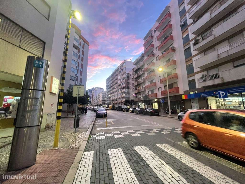 APARTAMENTO T3 - QUINTA DO BISPO, PORTIMÃO - Grande imagem: 4/28
