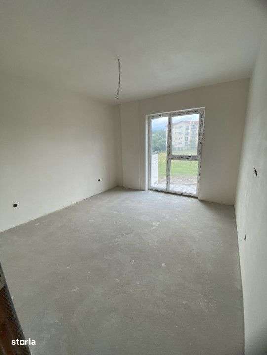 Apartament de 3 camere, semidecomandat, 69,85mp, zona Oasului - Imagine principală: 4/7
