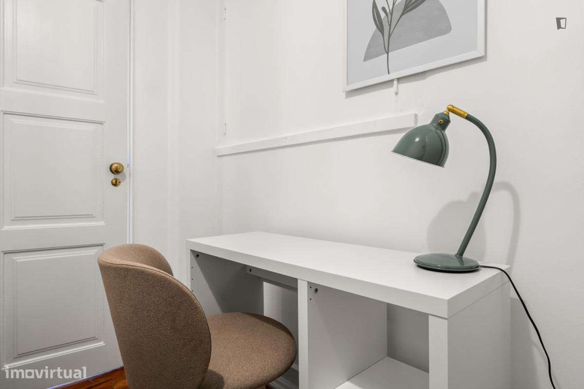 Quarto - localizado em Alvalade Lisbon - Grande imagem: 5/9