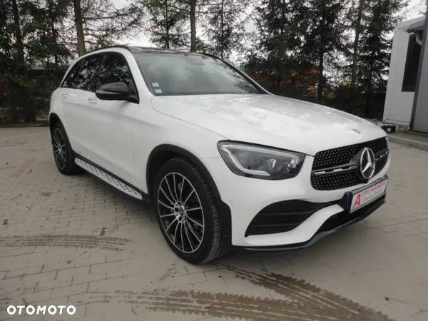 Mercedes-Benz GLC 300 d 4Matic 9G-TRONIC - 2