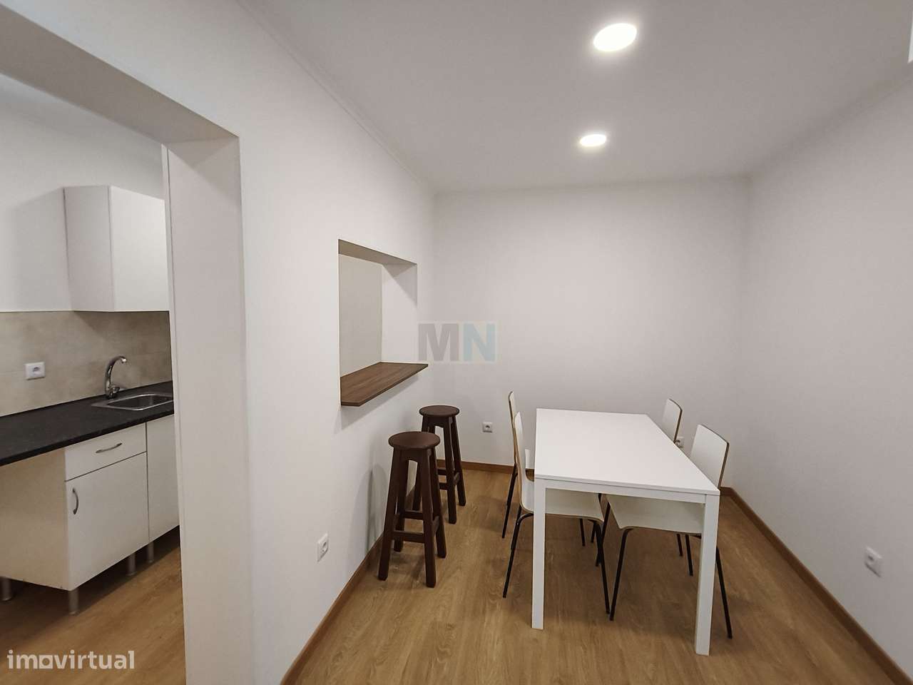 Casa T2+1  Renovada em Cruz Morouços-1