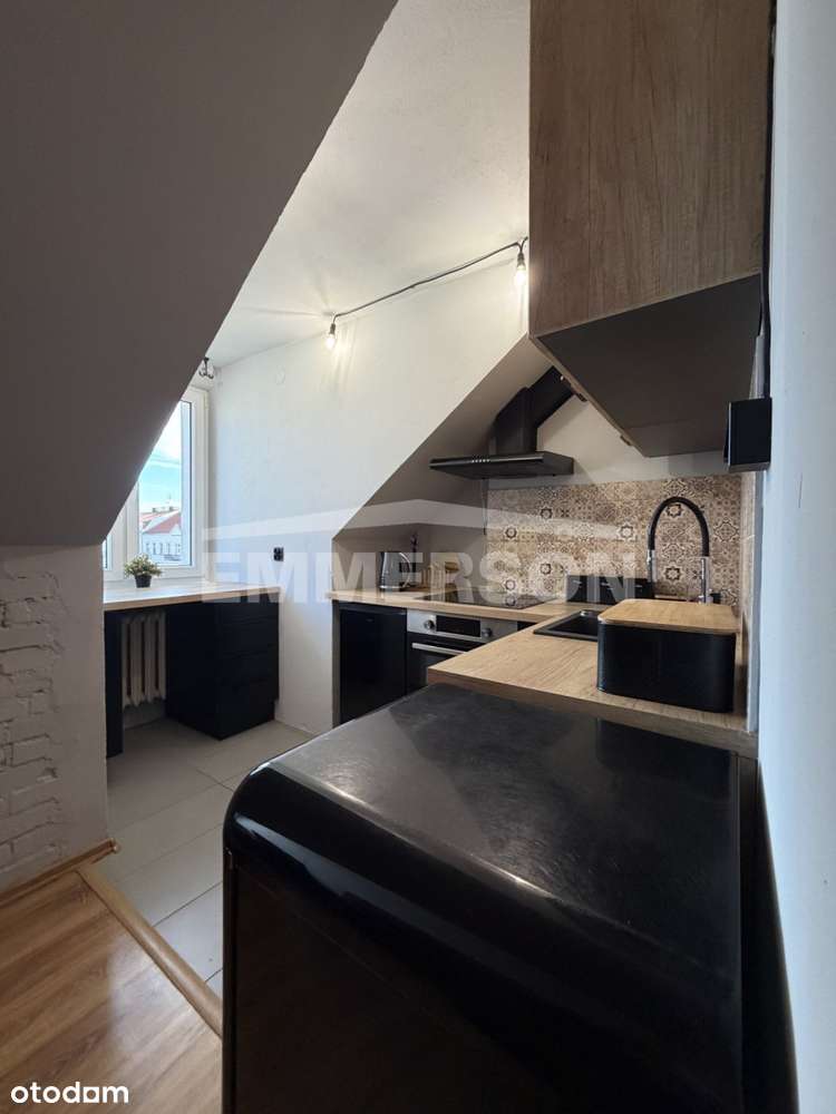 Do sprzedaży kameralne mieszkanie na Starówce.-7