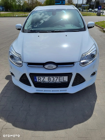 Ford Focus 1.6 EcoBoost Titanium - 2