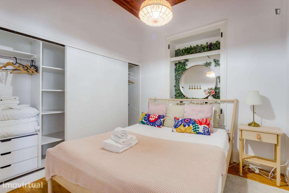 Apartamento com 2 quartos - localizado em Sé Lisbon - Grande imagem: 2/23