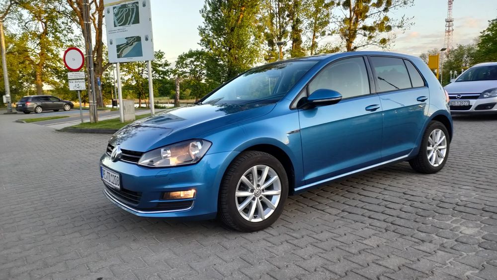 Volkswagen Golf VII 1.2 TSI BMT Trendline 2015