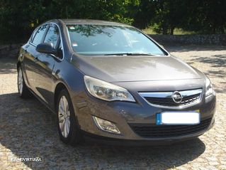 Opel Astra 1.3 CDTi Cosmo S/S 104g