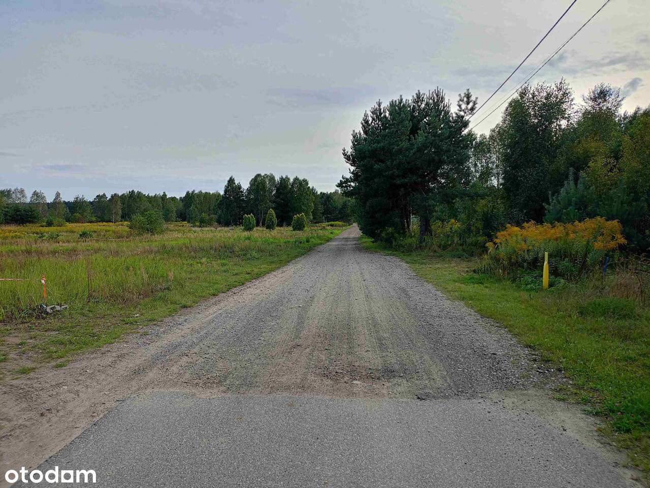 Działka budowlana w spokojnej okolicy-2