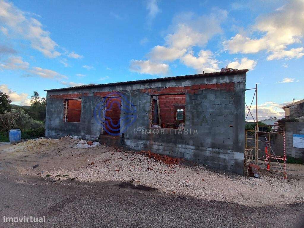 Moradia T3 a 15 minutos de Tomar, no Centro de Portugal - Grande imagem: 4/32