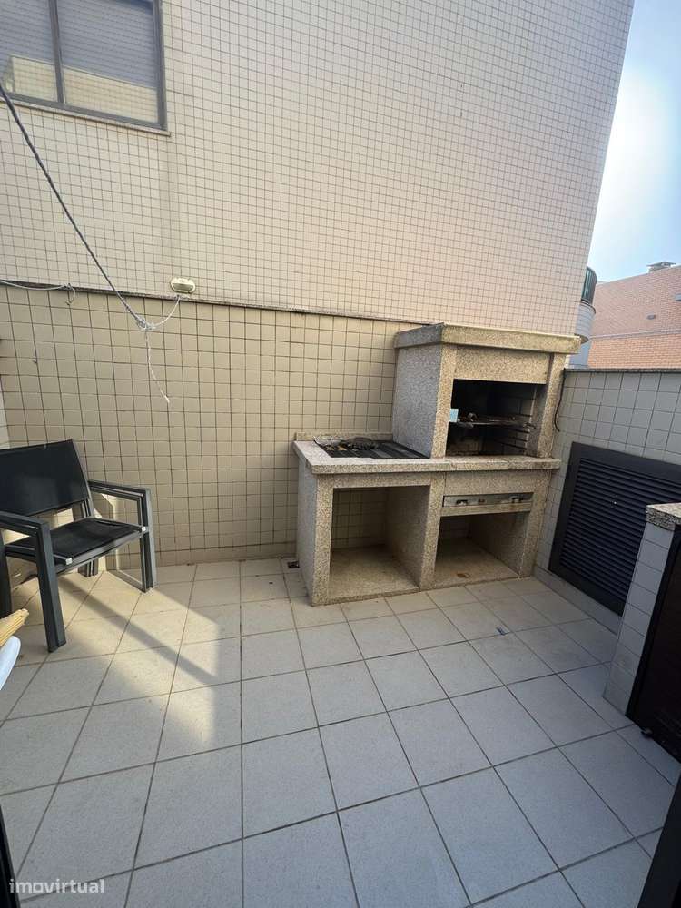 Apartamento T3 - 181m2- Localizado no Centro de Esposende-21