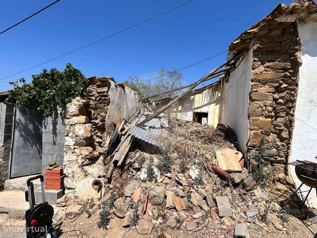 Moradia T2 para venda - Grande imagem: 4/5