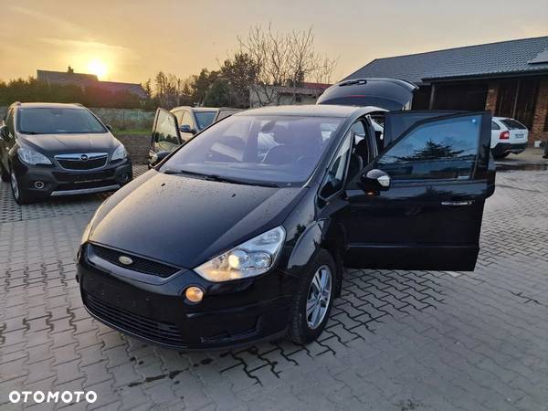 Ford S-Max 2.0 TDCi Titanium - 16