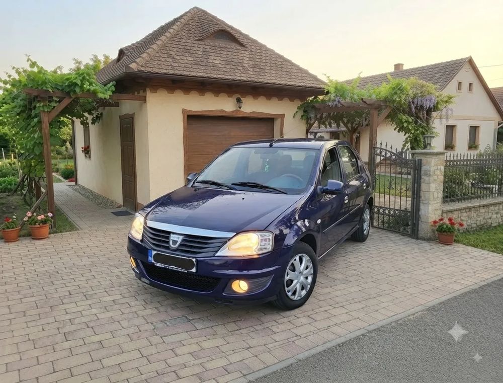Dacia Logan I [2004 - 2012] 1.2 75CP Laureate 2013