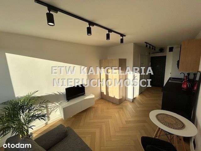 Komfortowa kawalerka. Gotowiec inwestycyjny.-2