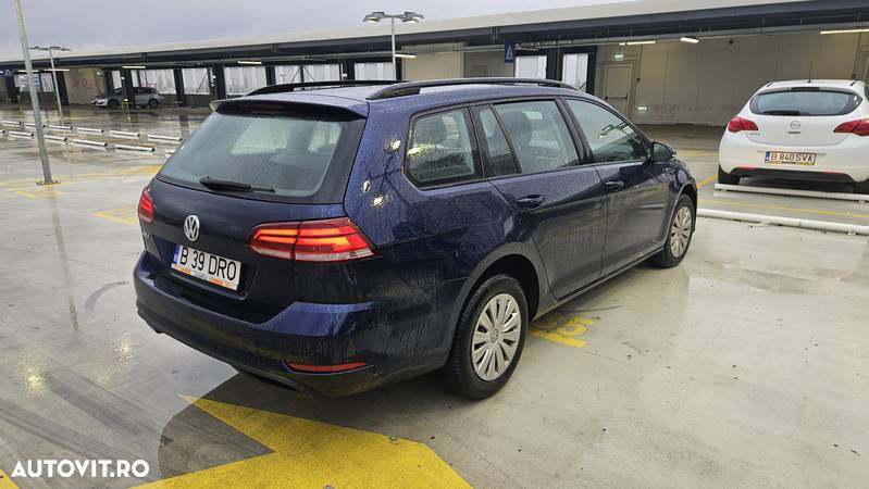 Volkswagen Golf 1.6 TDI Trendline - 3