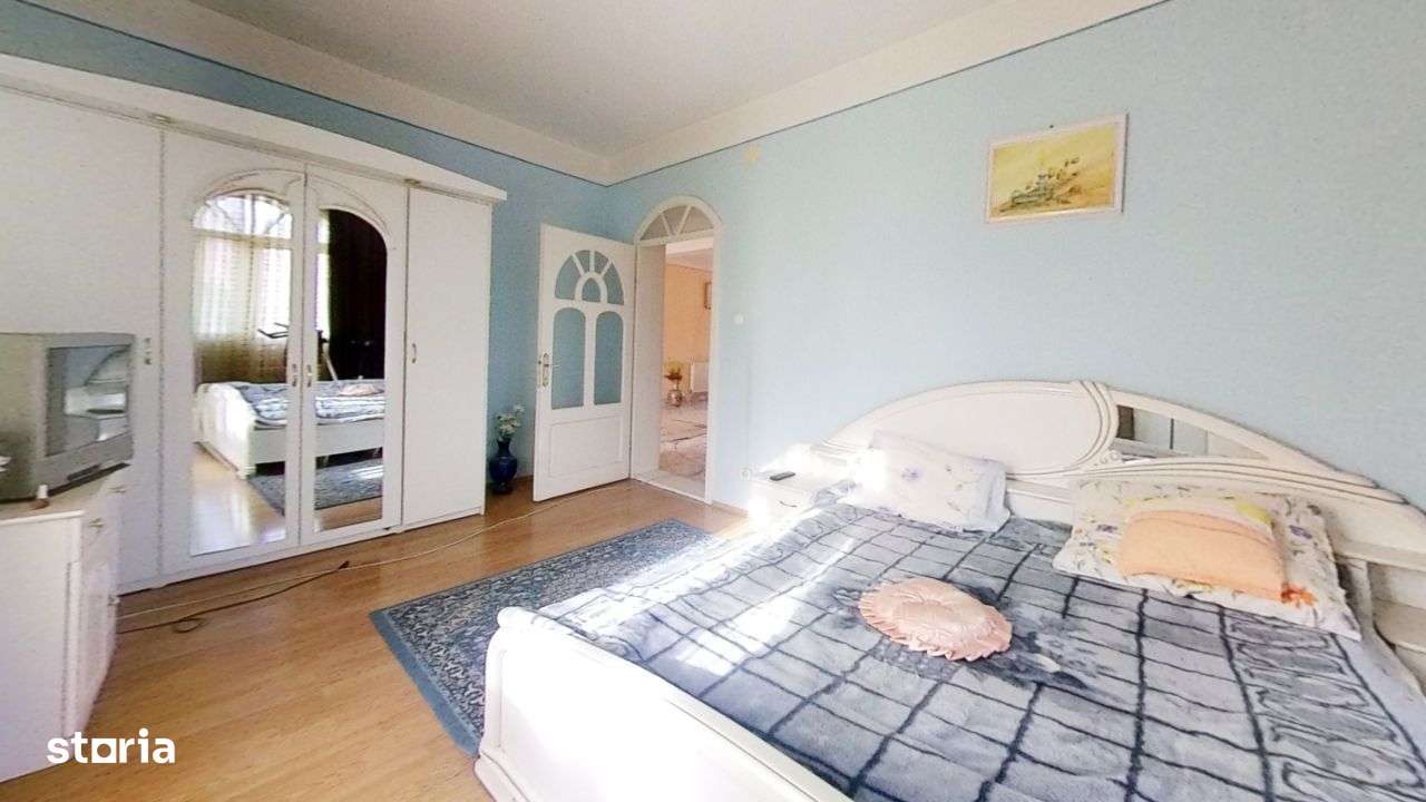 Casa mare Baile Felix pretabila pensiune-10