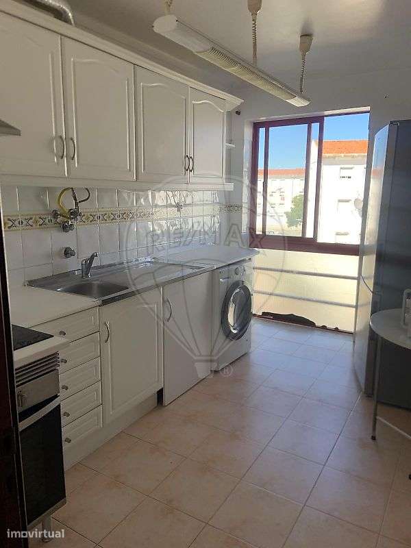 Apartamento T1 para venda-0