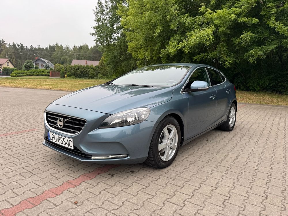 Volvo V40 II (2012-) D2 Kinetic 2013