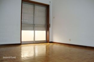 Apartamento T1+1, (Braga, Centro)