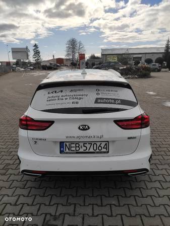 Kia Ceed - 7