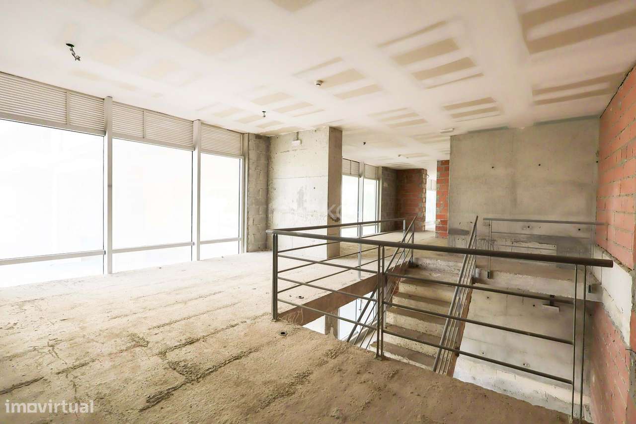 LOJA CONTRUÇÃO NOVA COM SAÍDA DE FUMOS | 261 M² | ADAPTE AO SEU NEGÓCI-25