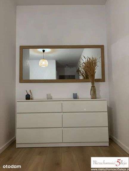 kawalerka ul Smolna 2020 Miejsce postojowe-3