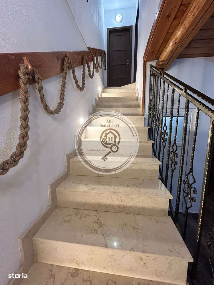 Apartament la casă, două camere – zona Tractorul - Imagine principală: 4/14