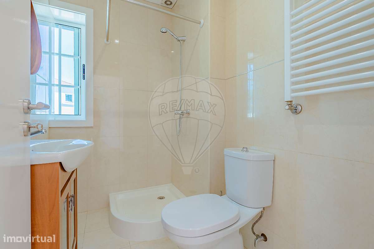 Moradia T2 para venda-8