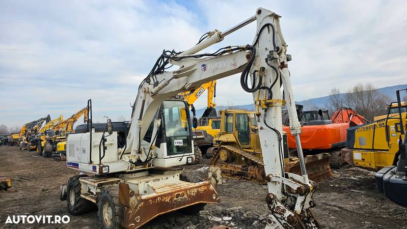 Komatsu PW 140-7 Excavator pe roți - 4