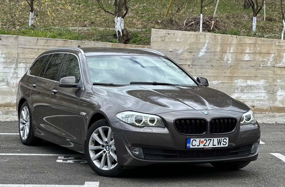 BMW 5 Series F10/F11/F07 [2010 - 2017] 520d 2011