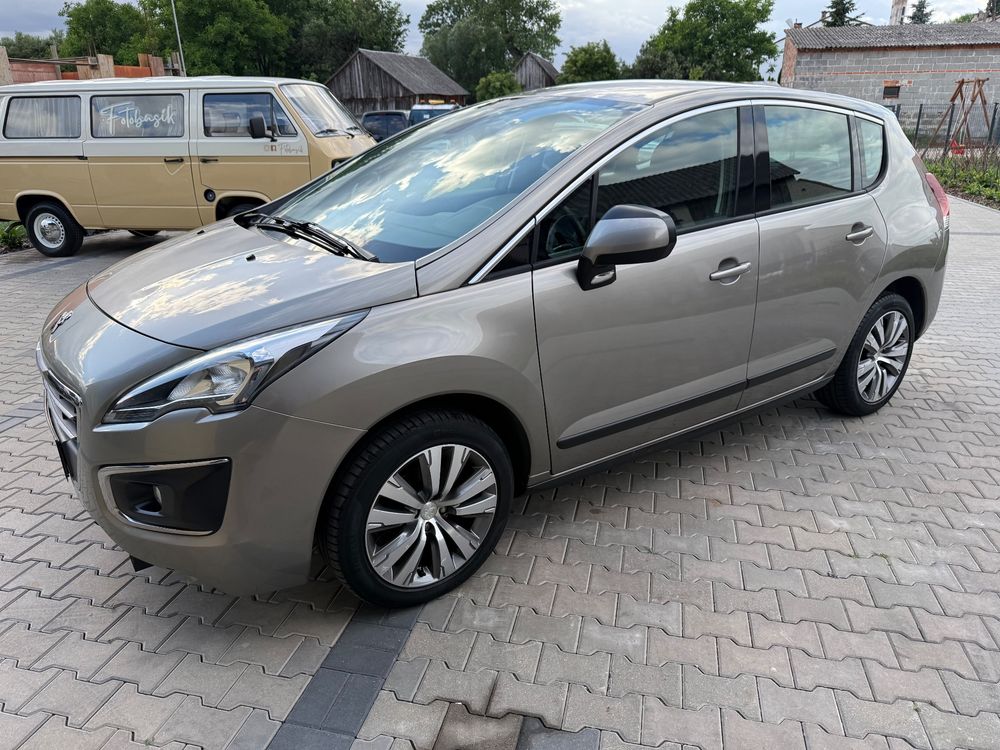 Peugeot 3008 I (2009-2016) e-HDi FAP 115 EGS6 Stop&Start Active 2014