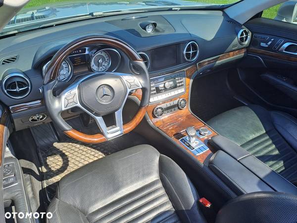 Mercedes-Benz SL 500 7G-TRONIC - 21