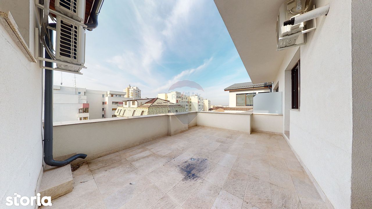 Apartament 3 camere de vanzare cu terasa în zona Floreasca