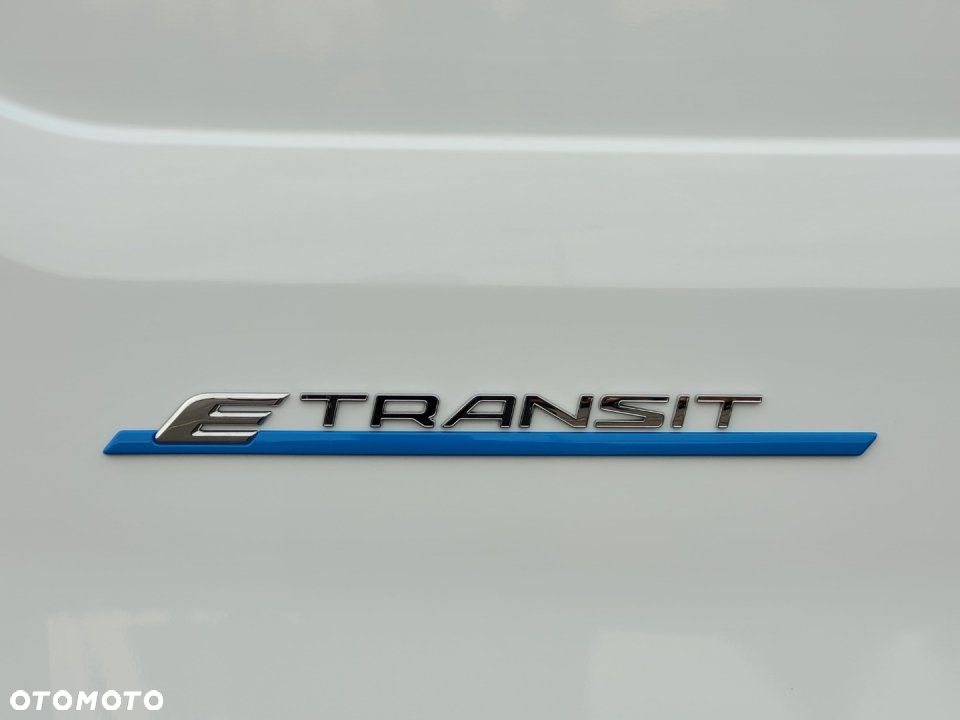 Ford E-Transit - 7