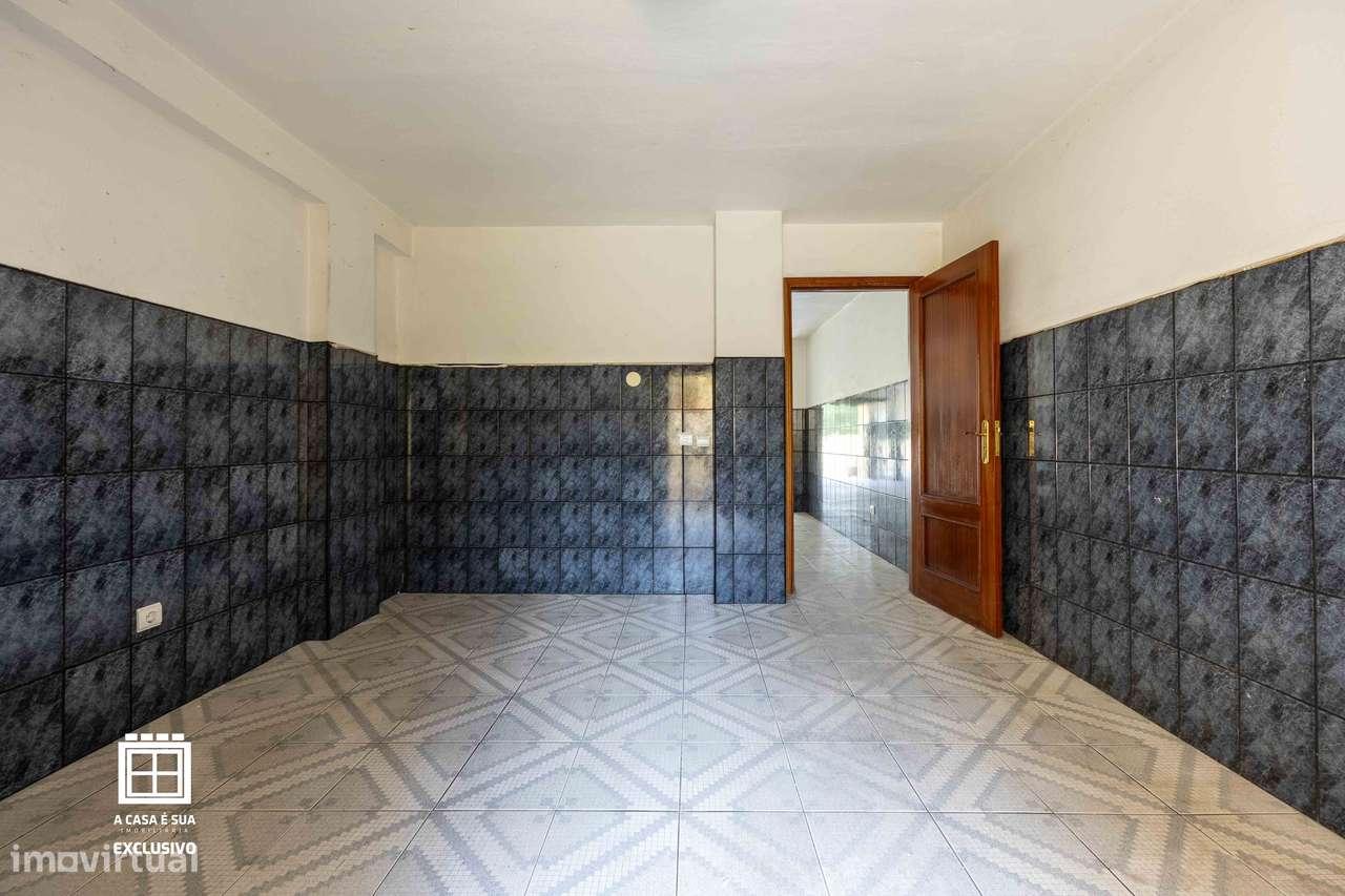 Andar Moradia T4 duplex c área total 213 m2 em São João de Ver - Feira-26