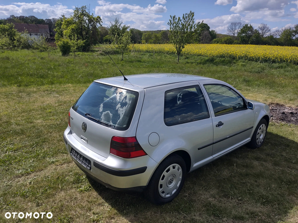 Volkswagen Golf IV 1.4 Comfortline - 15