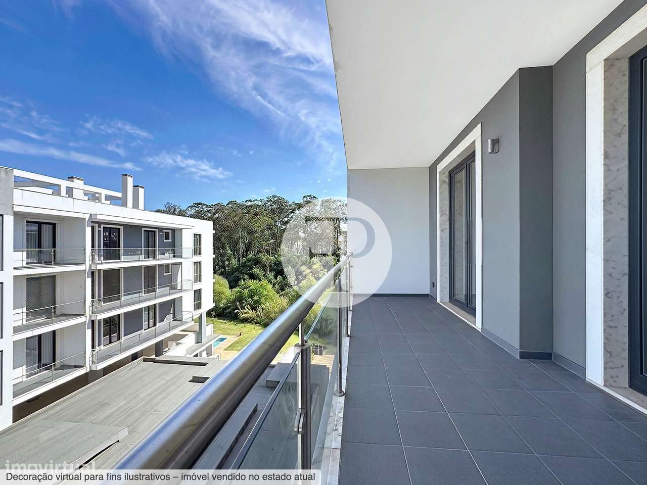 T4 em condomínio com piscina – Excelente estado – Caldas Terrace-4