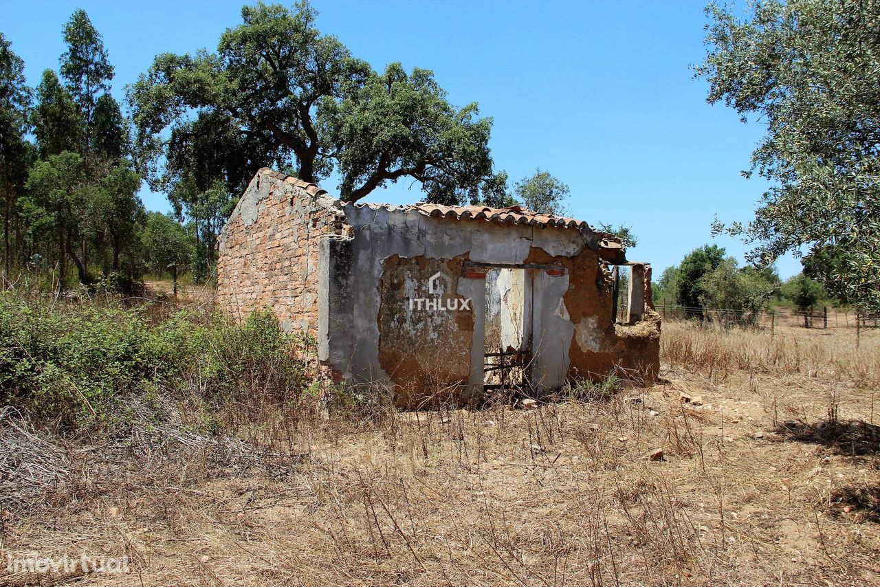 Quinta em Vale de Água