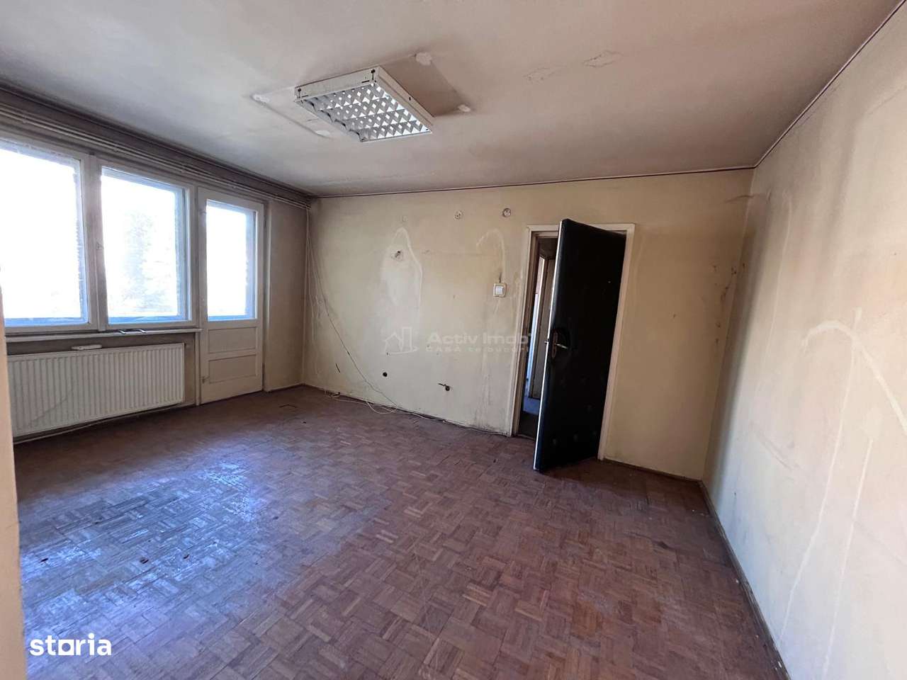 Resita, 3 Cam,cf.1 Semidec.et.1,Central - Imagine principală: 4/15