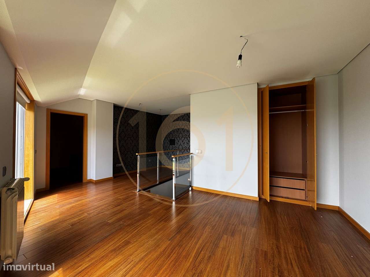 Apartamento T3+1 duplex com 2 terraços e varandas-18