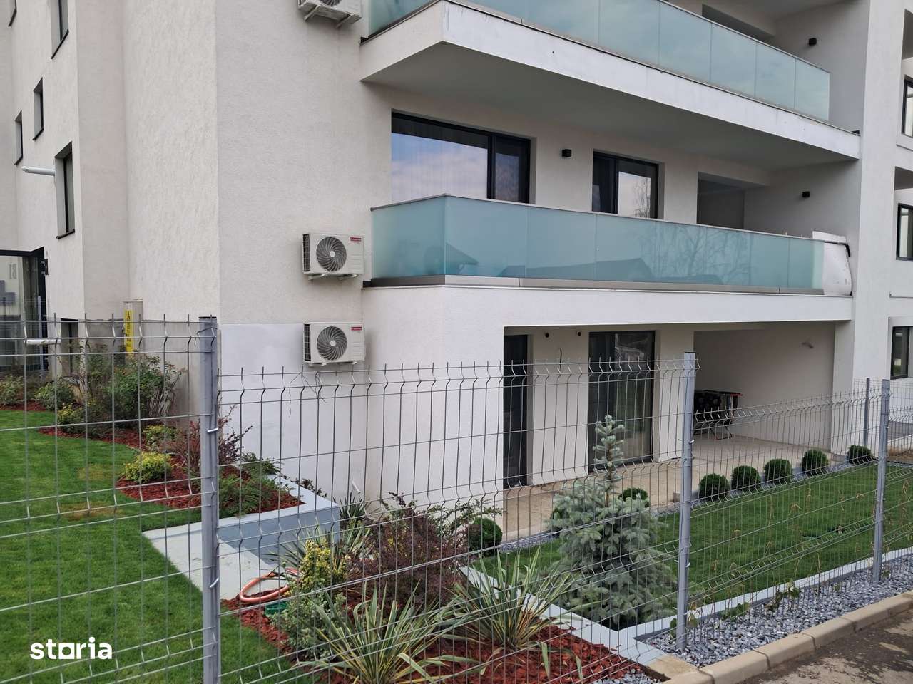 Apartment lux amenajat cu gradina proprie 3 cam VALEA LUPULUI-1