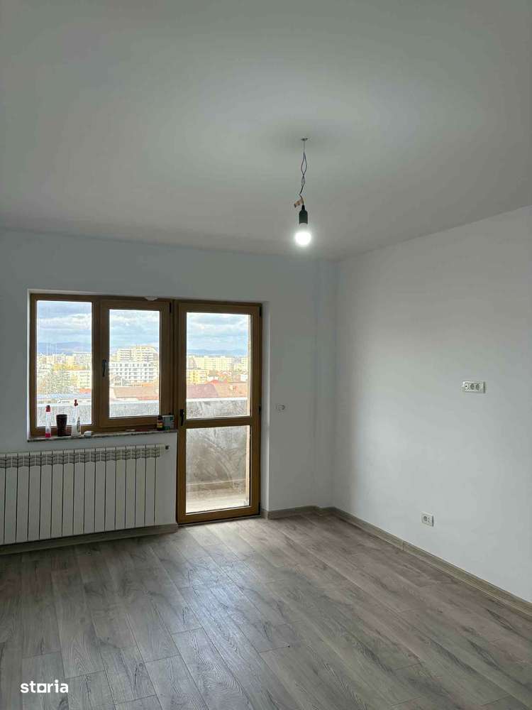 Apartament de 3 camere zona Calea Bucuresti(Liceul de Informatica),-11