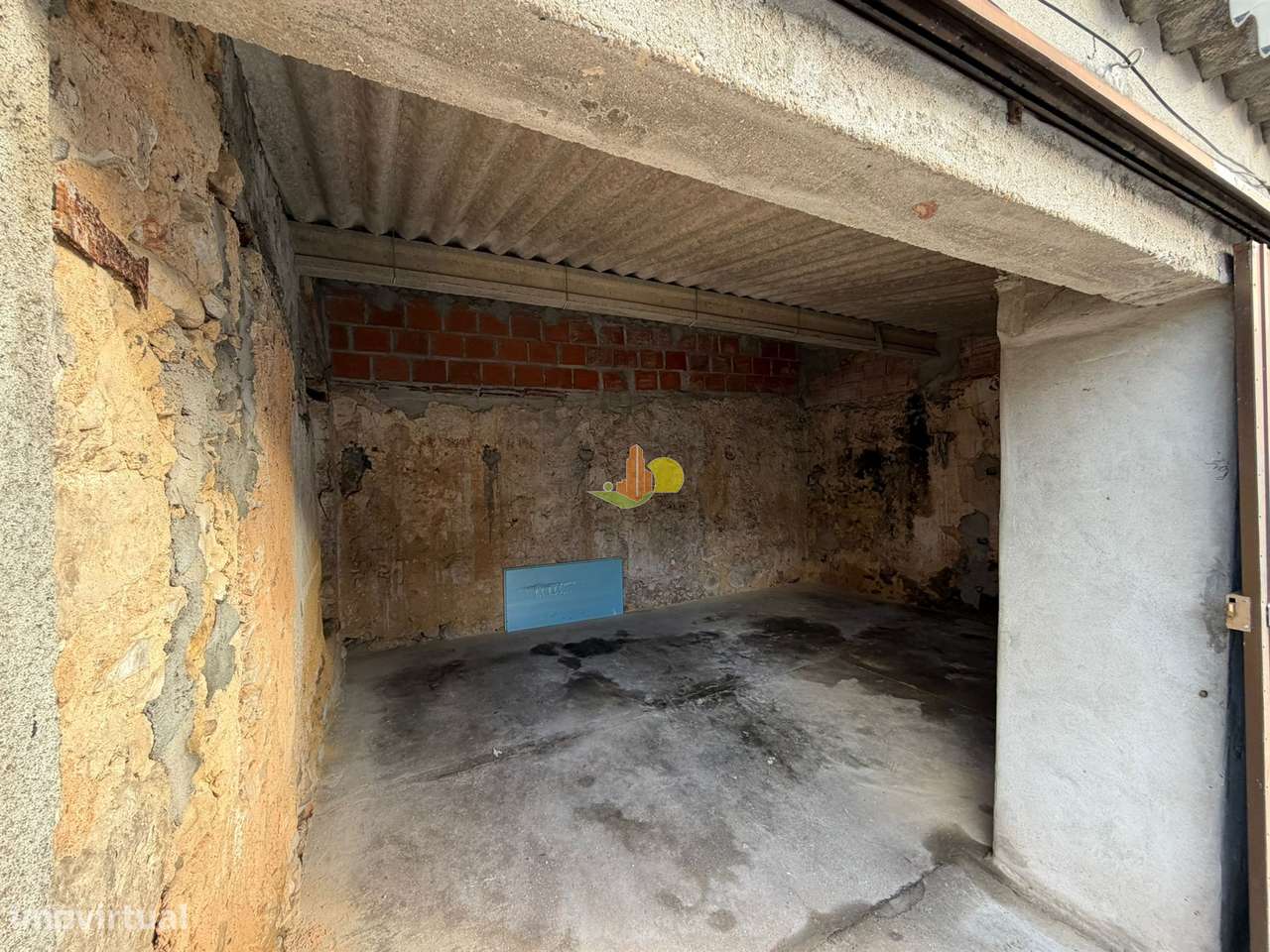 Garagem no centro de Brenha - Grande imagem: 5/9