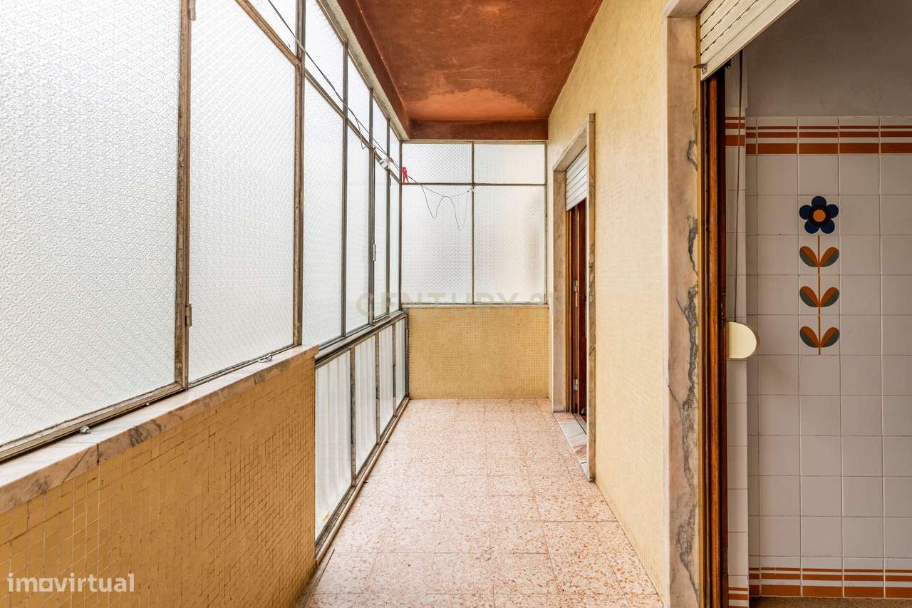 Apartamento T3 para Recuperação em Póvoa de Santo Adrião-14